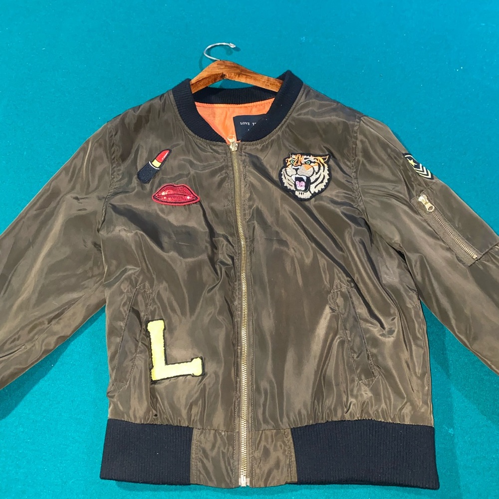 Women’s Bomber Jacket.